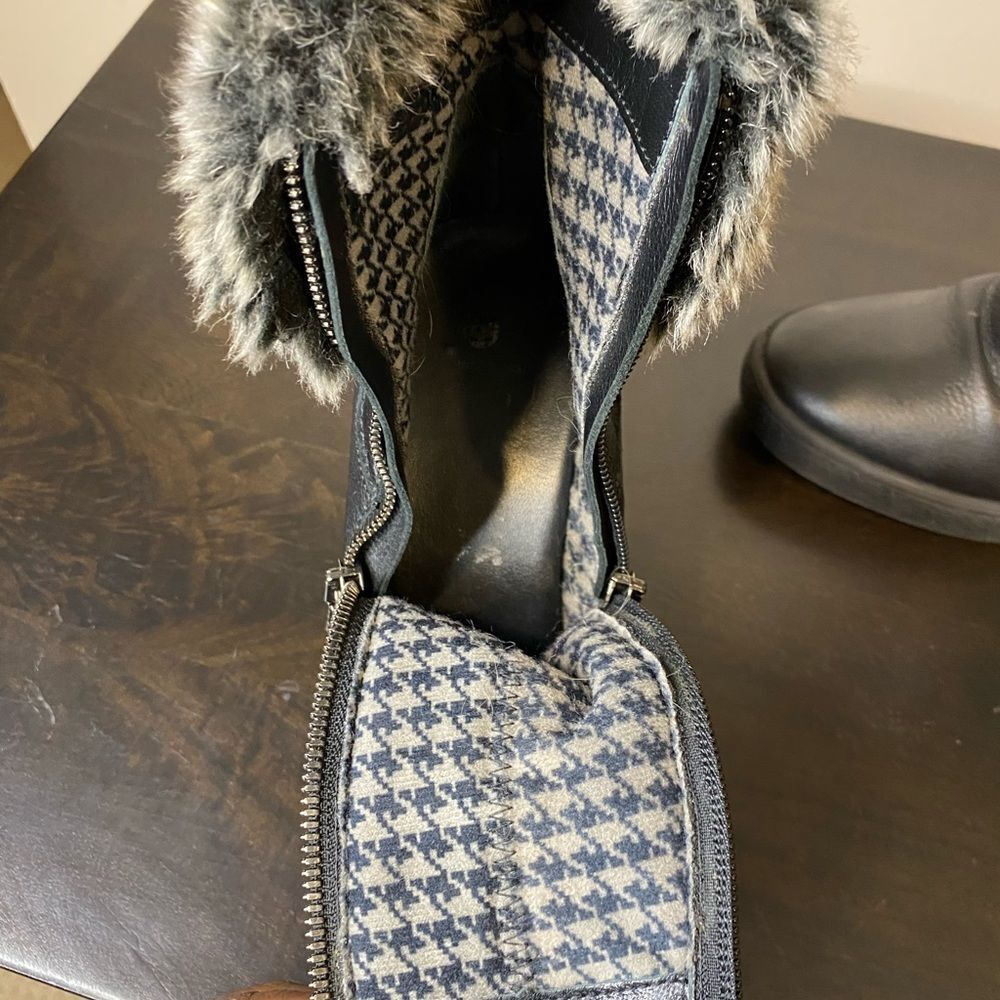 Aquatalia black wedge platform side zip fur cuff boots, size 5 - Picture 10 of 16